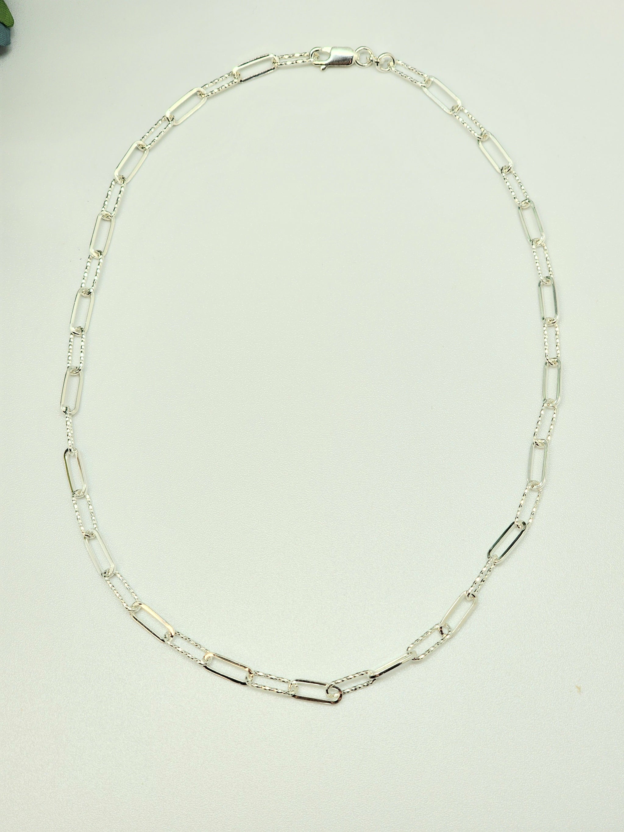 Sterling Silver paperclip Necklace