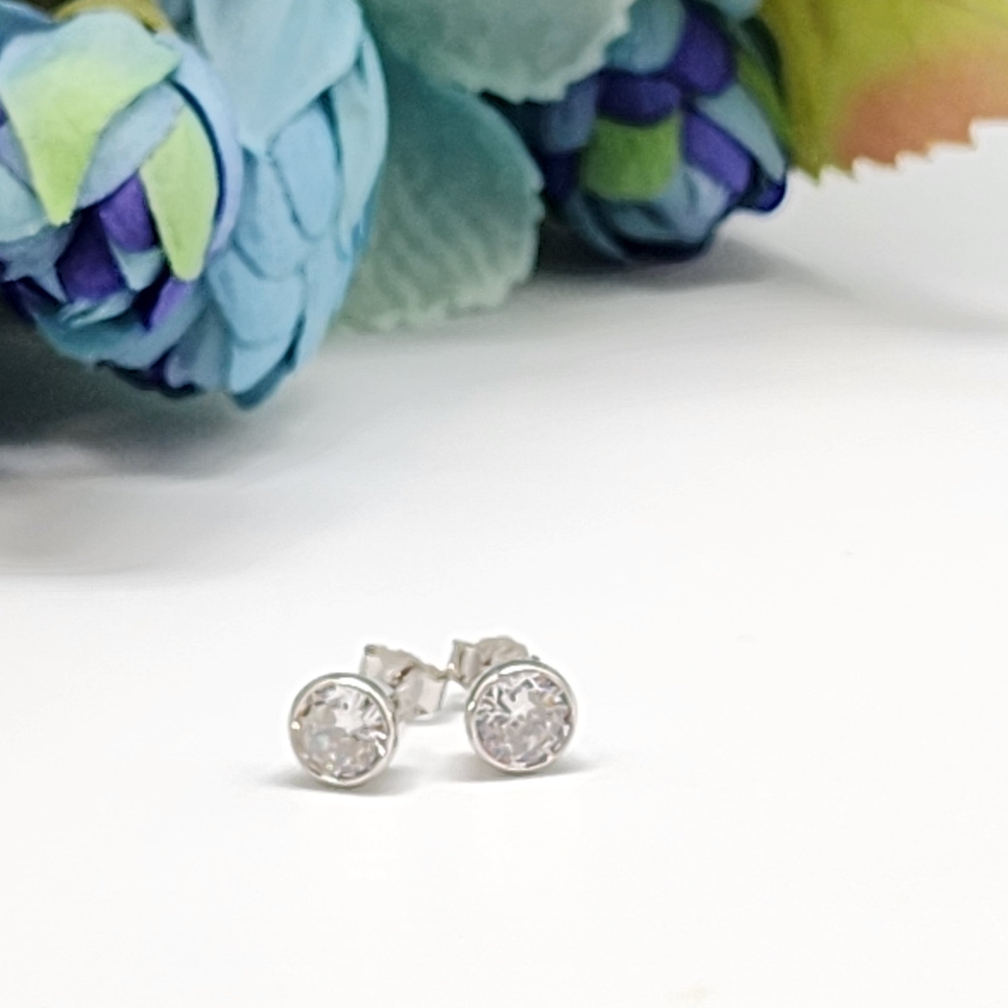 Sterling Silver Cirlce CZ Stud Earrings